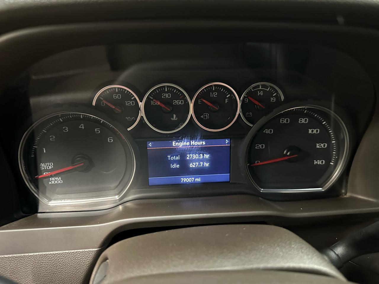 Chevrolet Silverado 1500 4WD Crew Cab 147" LT Trail Boss 2020