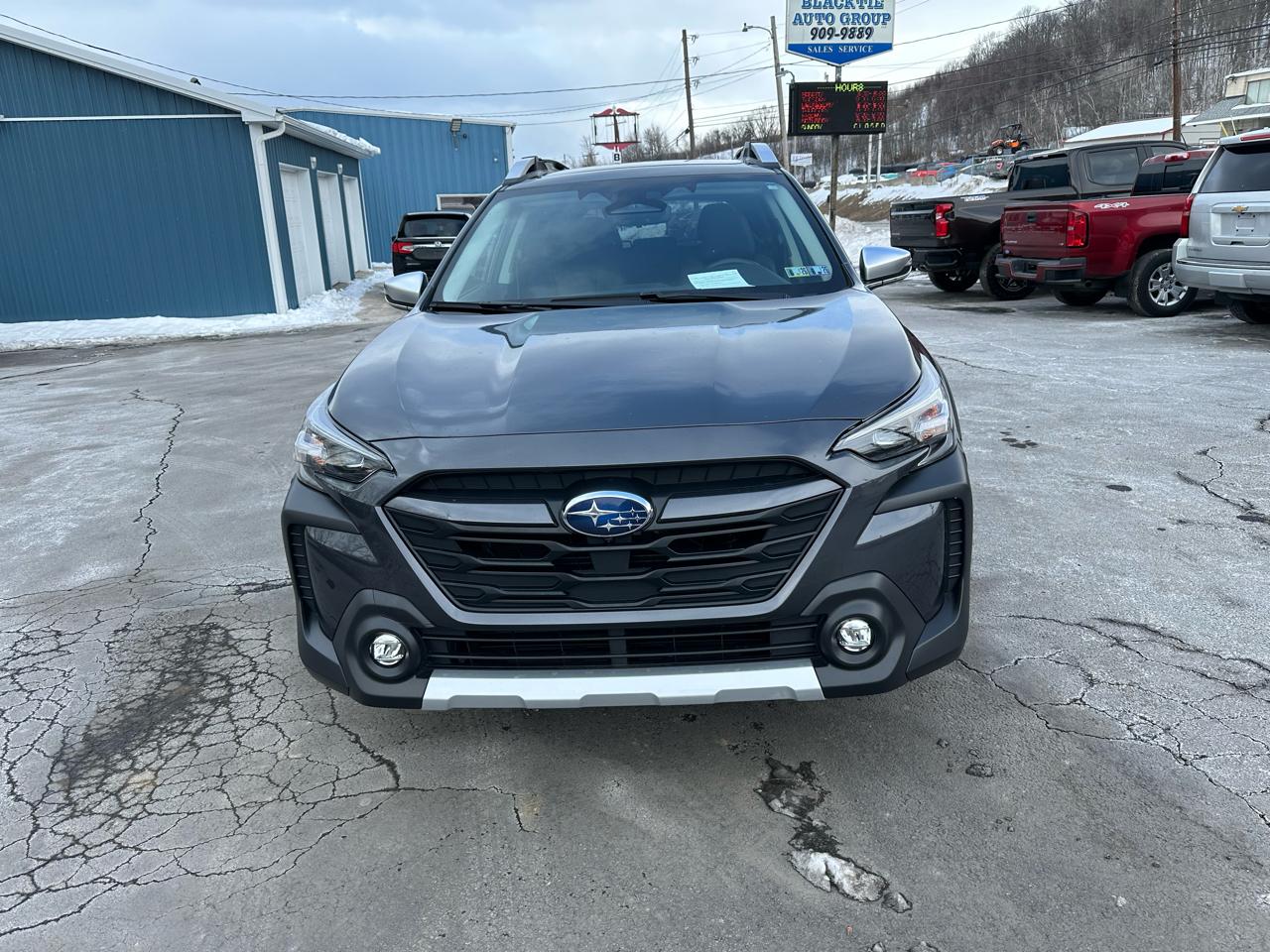 Subaru Outback Touring AWD 2024