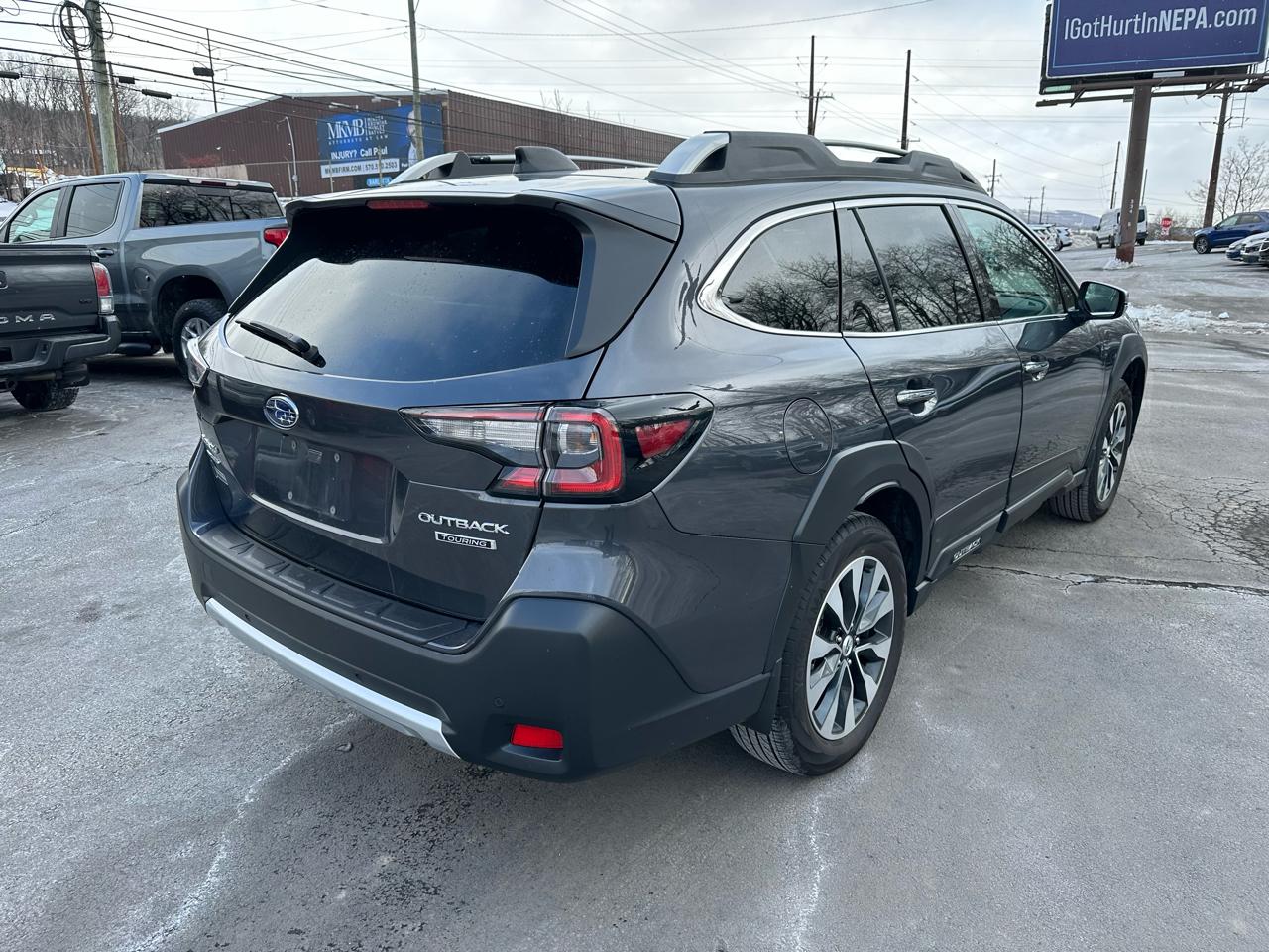 Subaru Outback Touring AWD 2024