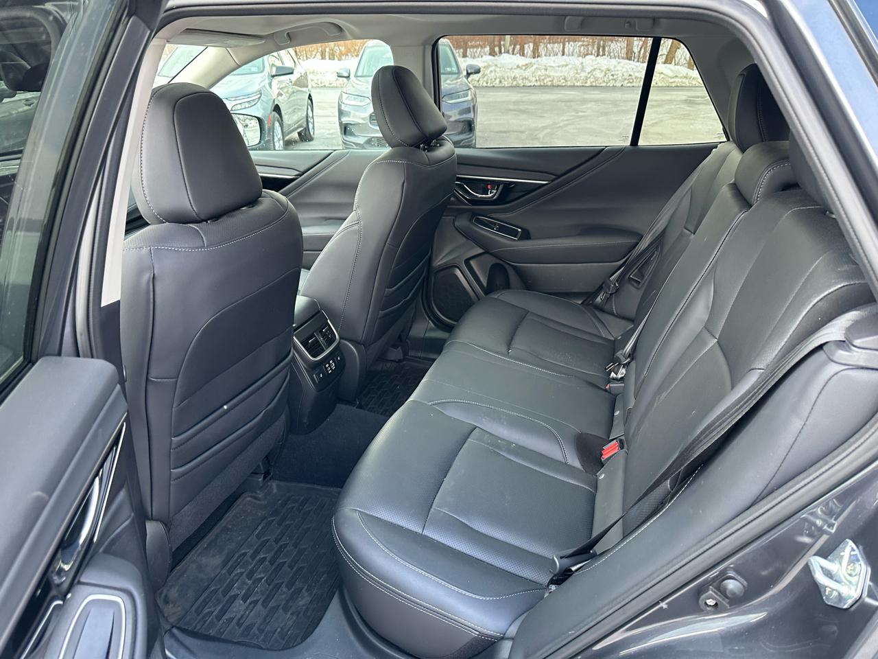 Subaru Outback Touring AWD 2024