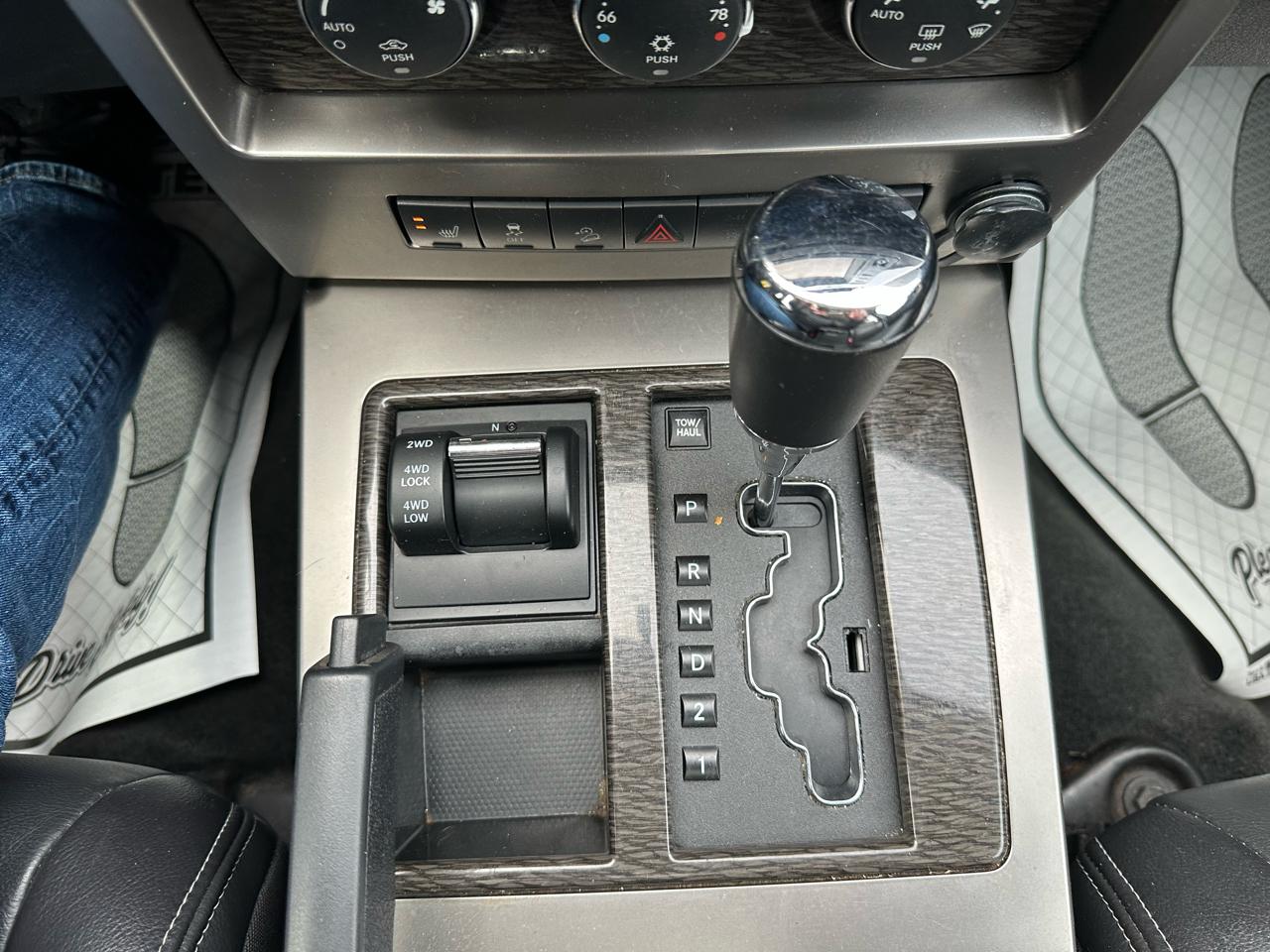 Jeep Liberty 4WD 4dr Limited Jet 2012