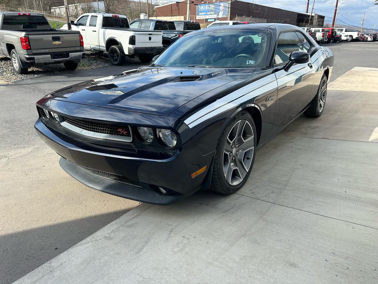 Dodge Challenger 2dr Cpe R/T Classic 2012