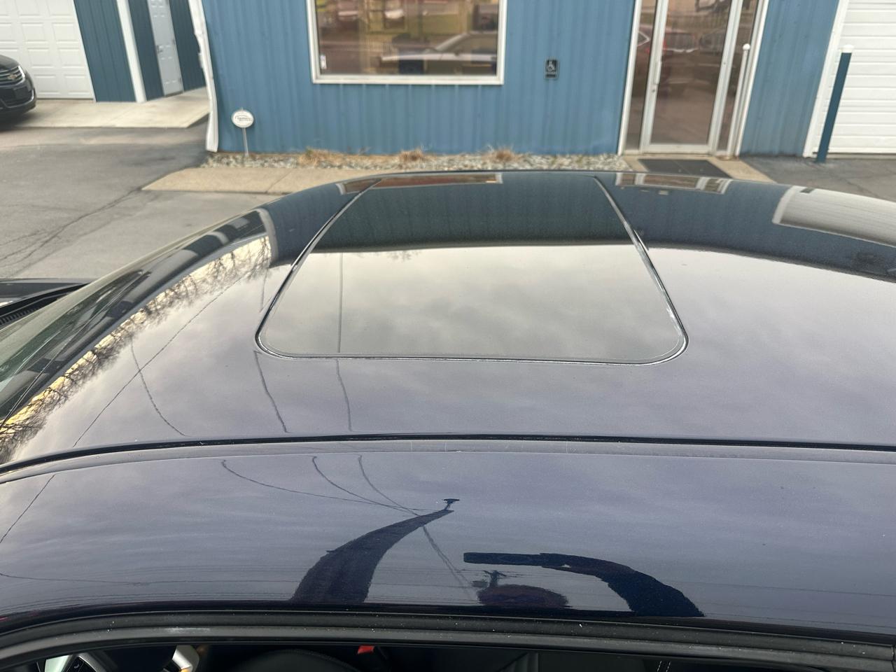 Dodge Challenger 2dr Cpe R/T Classic 2012