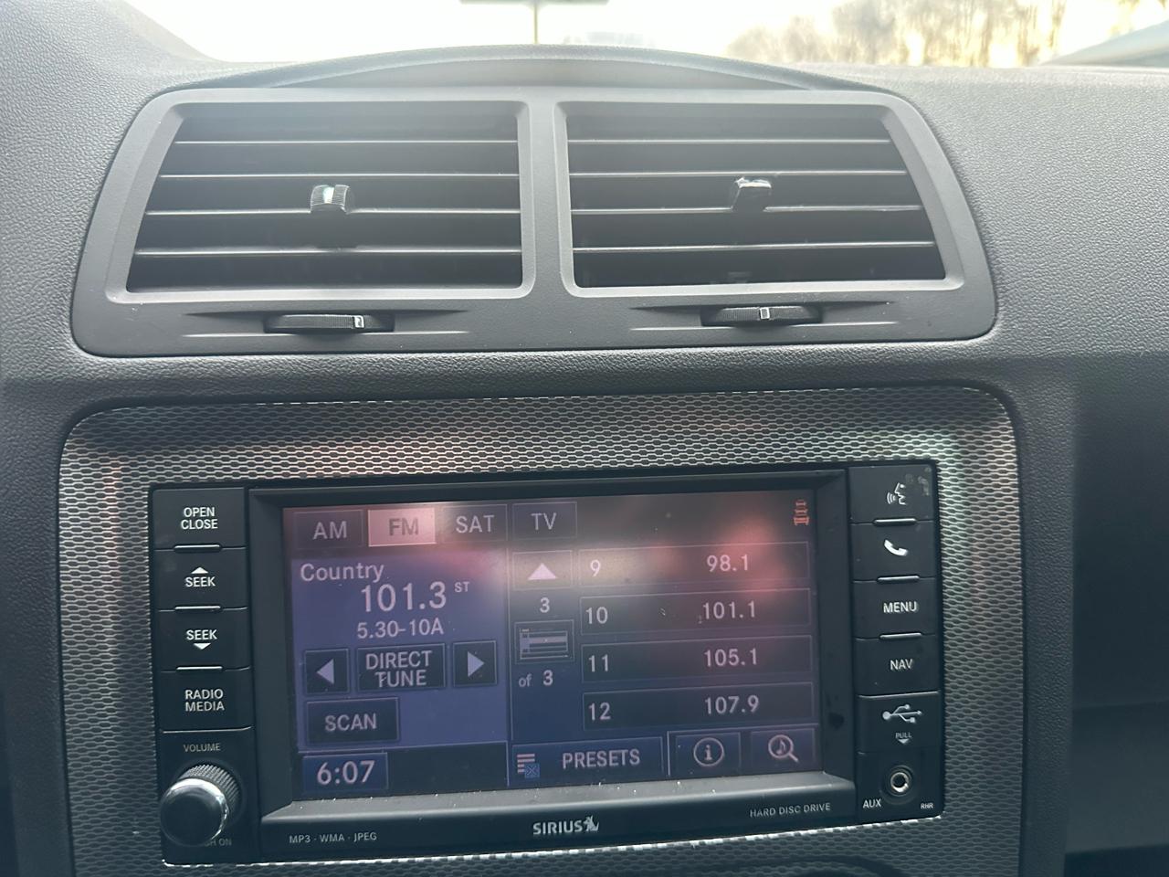 Dodge Challenger 2dr Cpe R/T Classic 2012