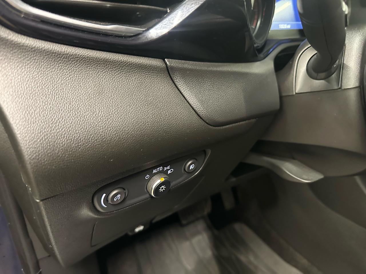 Buick Encore GX AWD 4dr Select 2021