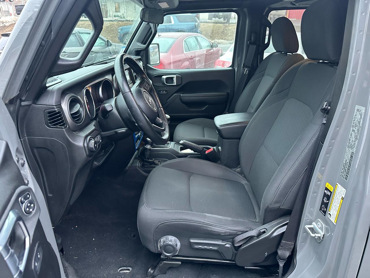 Jeep Wrangler Unlimited Willys 4x4 2022