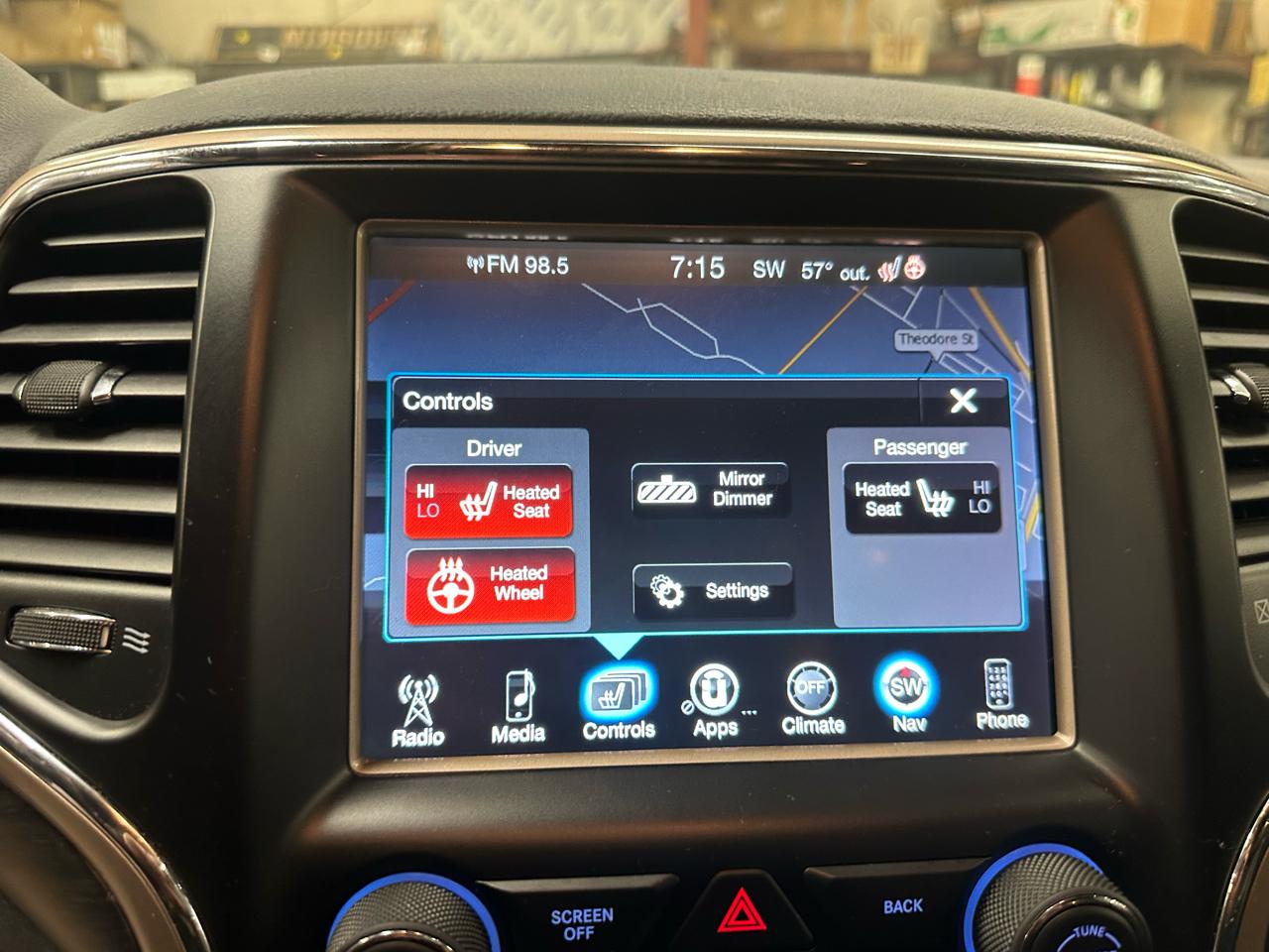 Jeep Grand Cherokee 4WD 4dr Altitude 2015