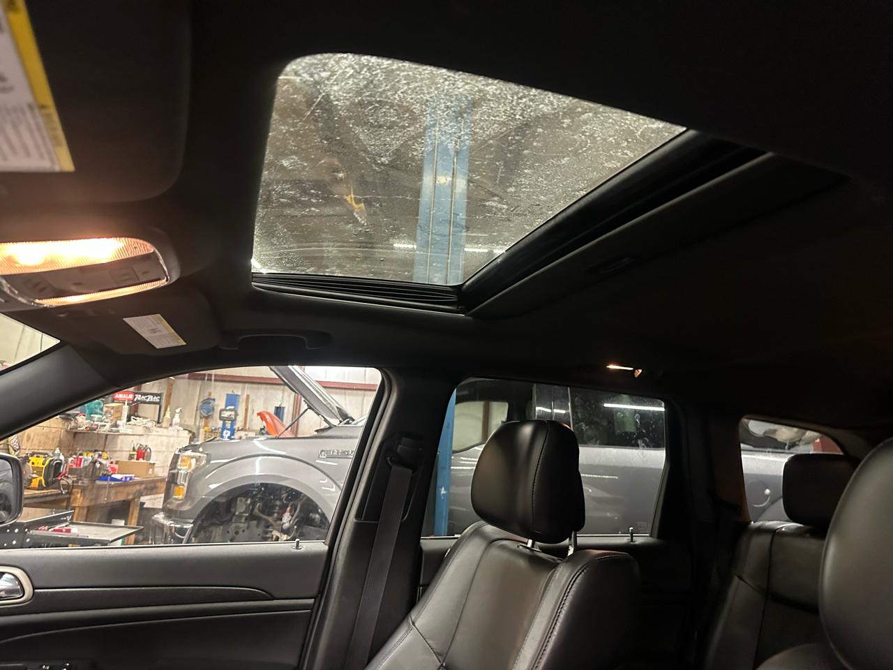 Jeep Grand Cherokee 4WD 4dr Altitude 2015