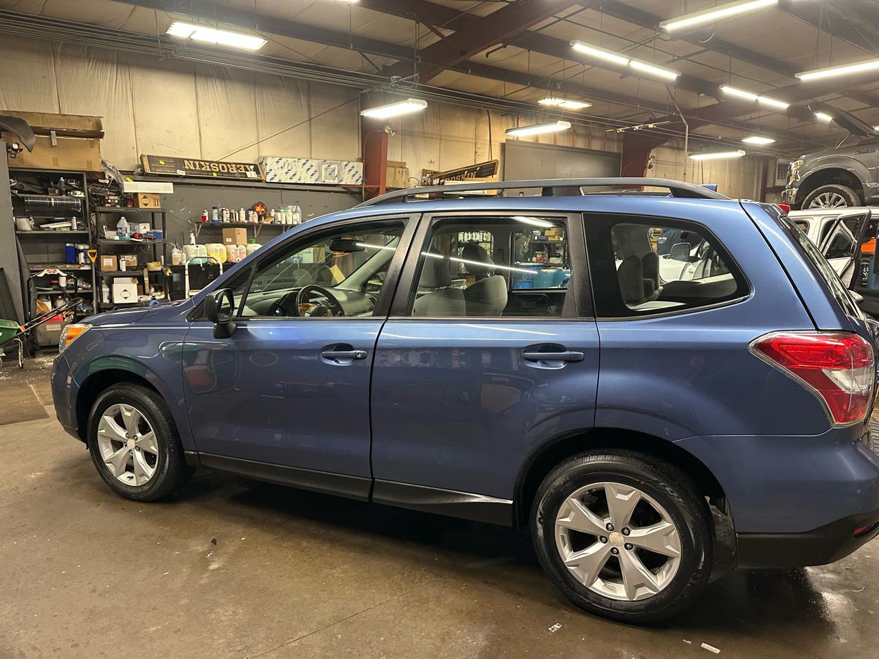 Subaru Forester 4dr CVT 2.5i PZEV 2016
