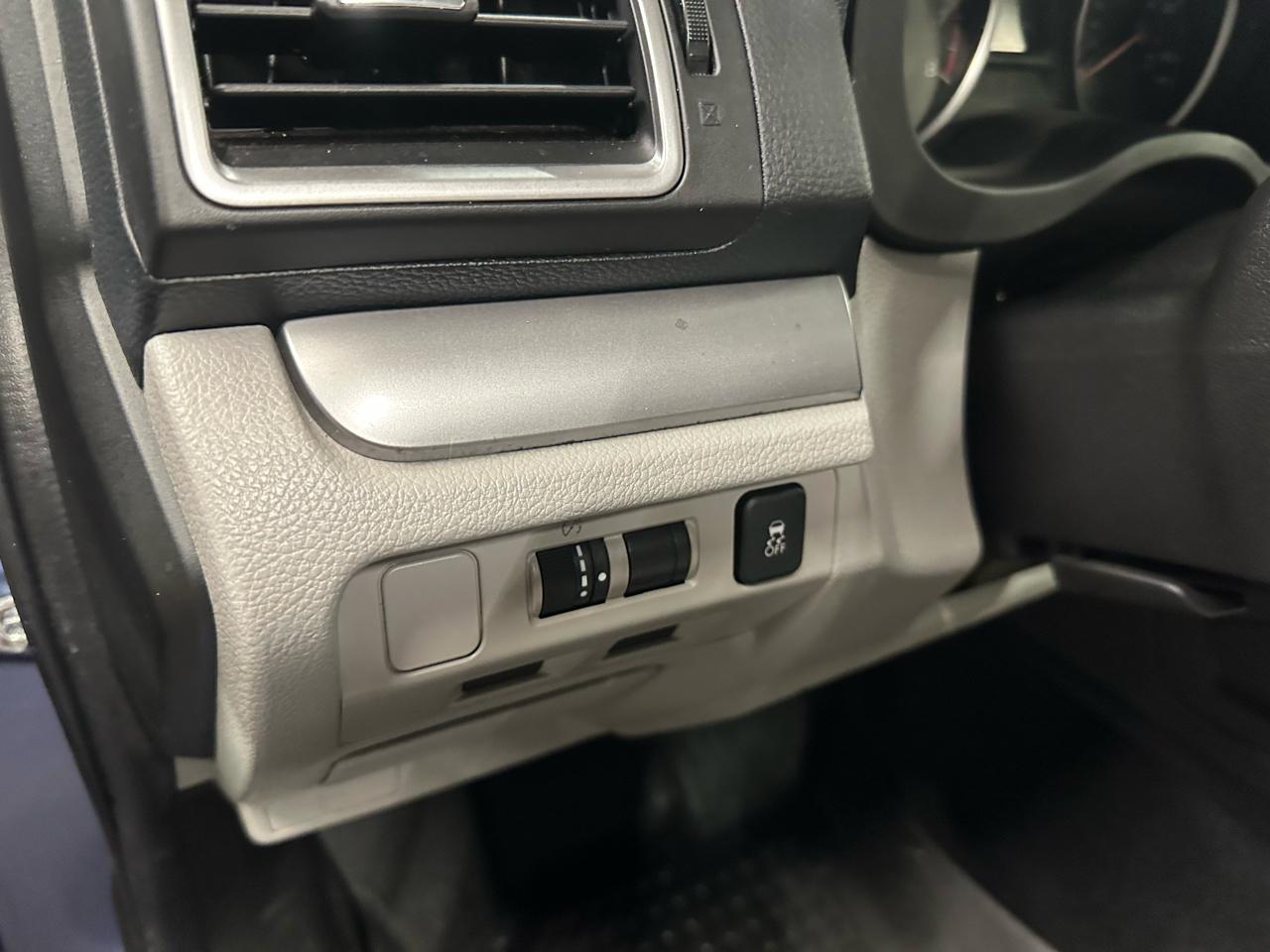 Subaru Forester 4dr CVT 2.5i PZEV 2016