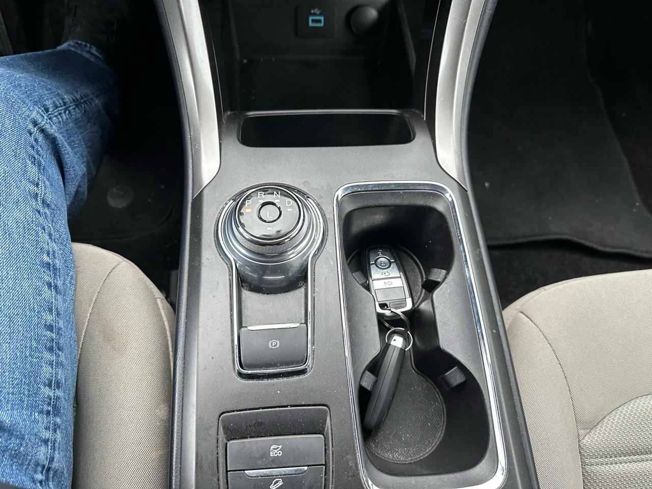 Ford Fusion Hybrid S FWD 2018