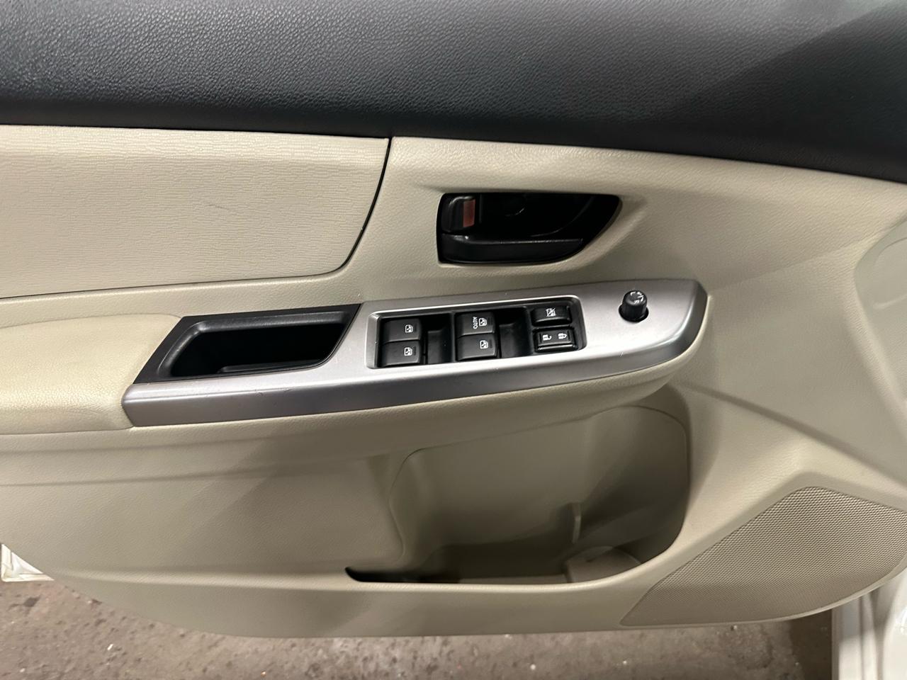 Subaru Impreza Wagon 5dr CVT 2.0i 2016