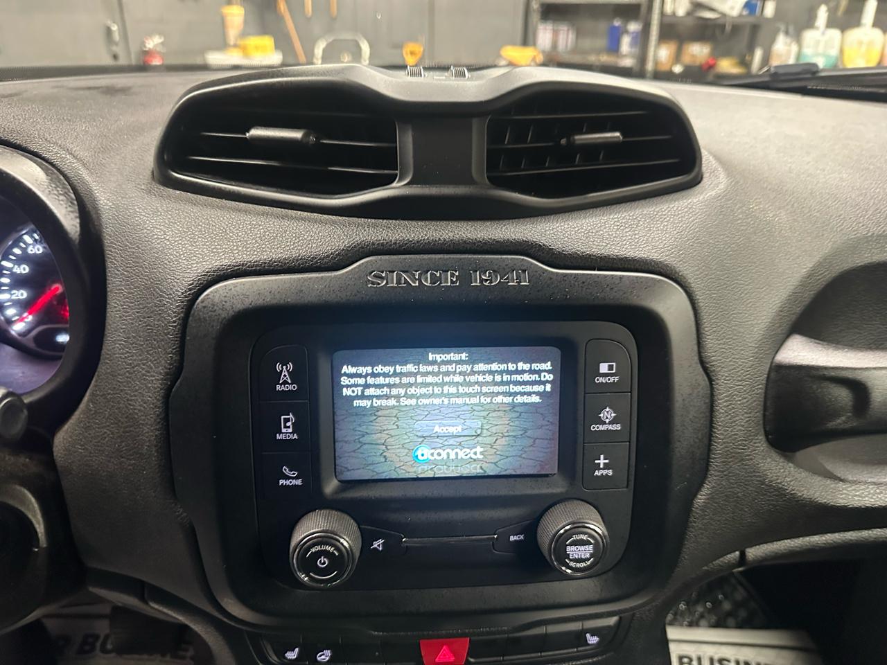 Jeep Renegade Altitude 4x4 2017