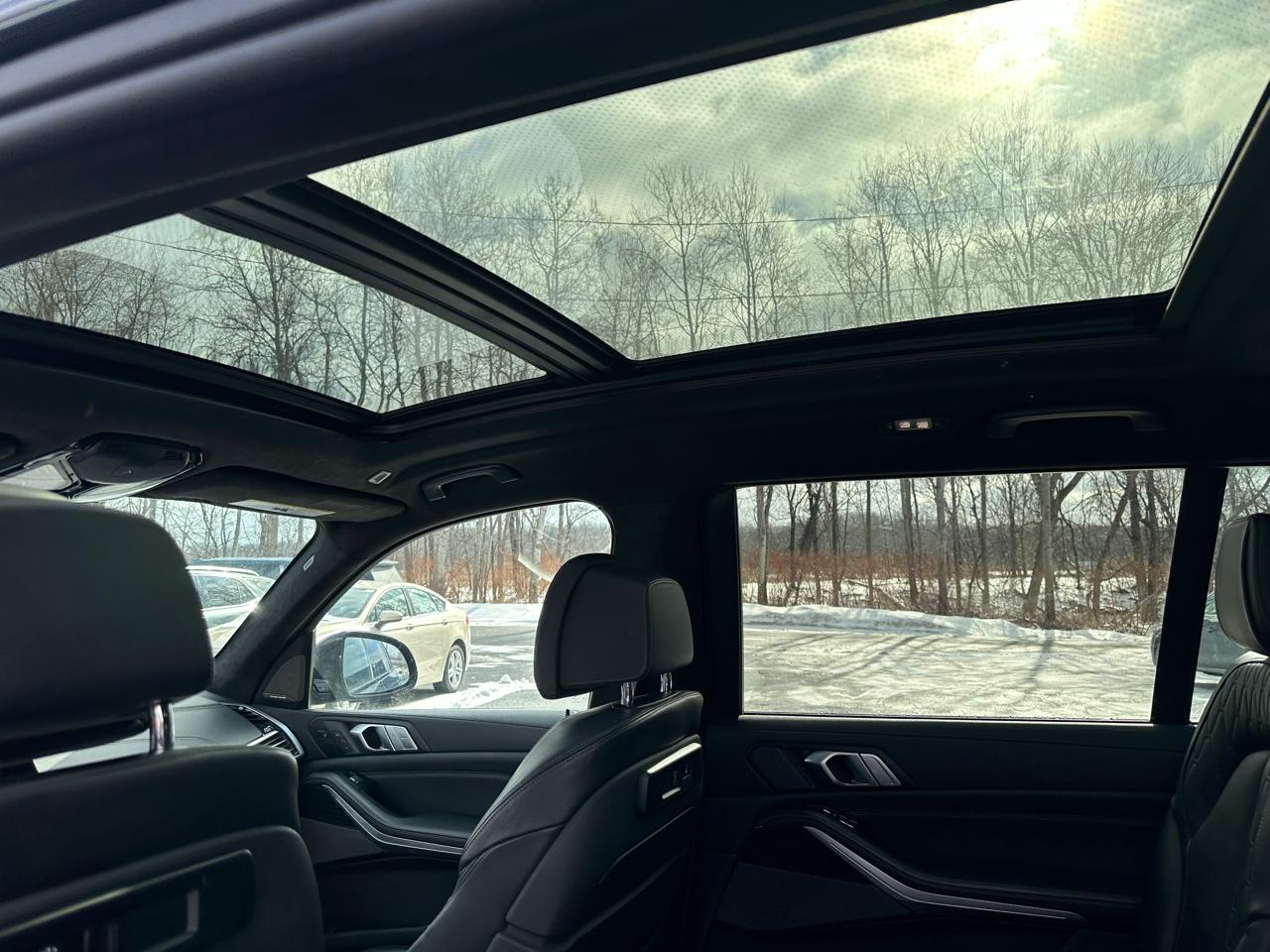 BMW X7 xDrive40i Sports Activity Vehicle 2019