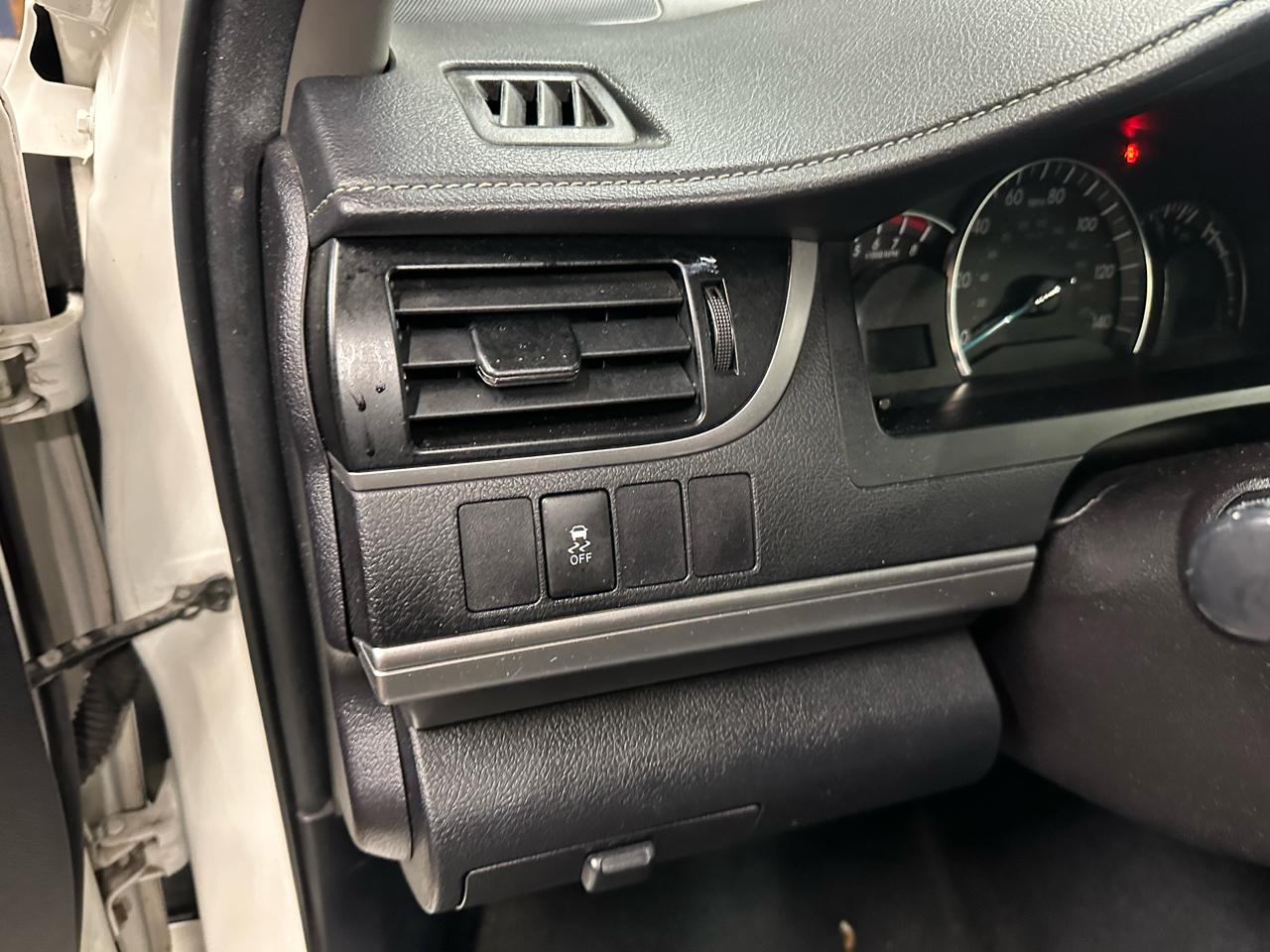 Toyota Camry 2014.5 4dr Sdn I4 Auto SE Sport (Natl) 2014