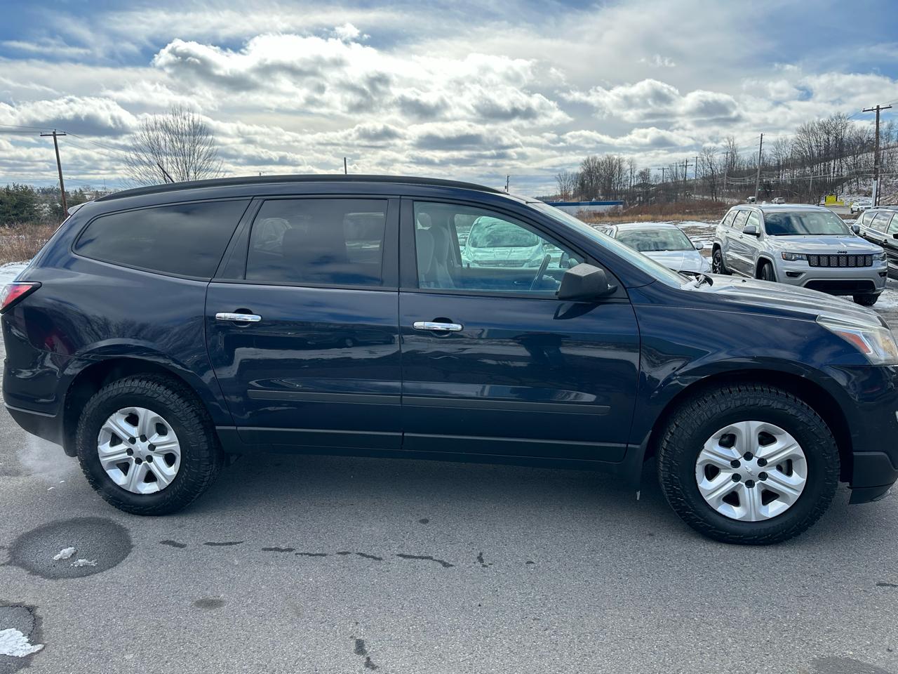 Chevrolet Traverse FWD 4dr LS 2015