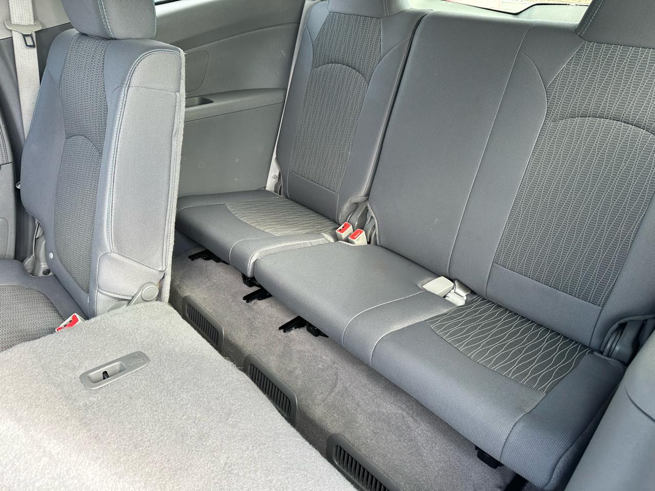 Chevrolet Traverse FWD 4dr LS 2015