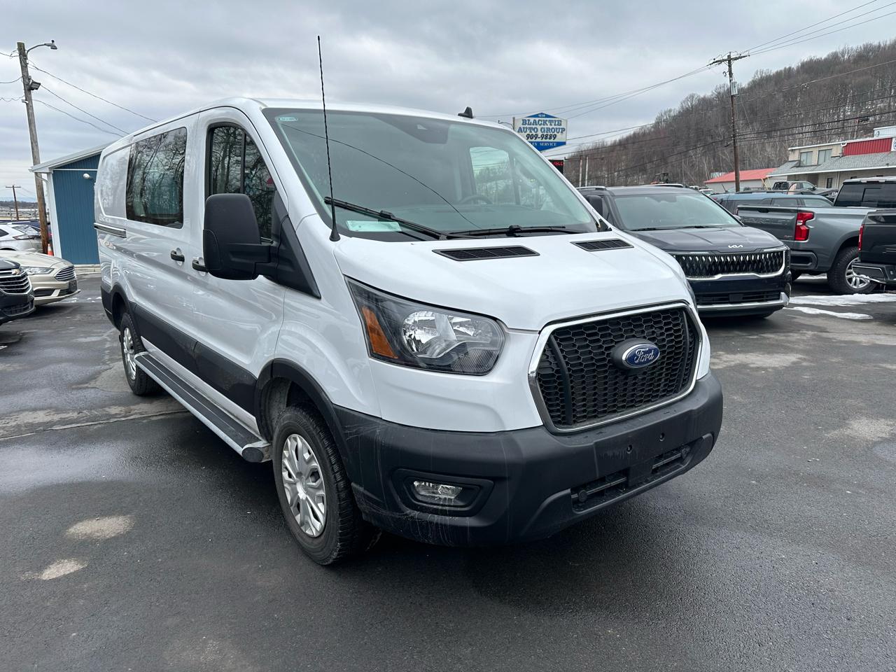 Ford Transit Cargo Van T-250 130" Low Rf 9070 GVWR RWD 2024