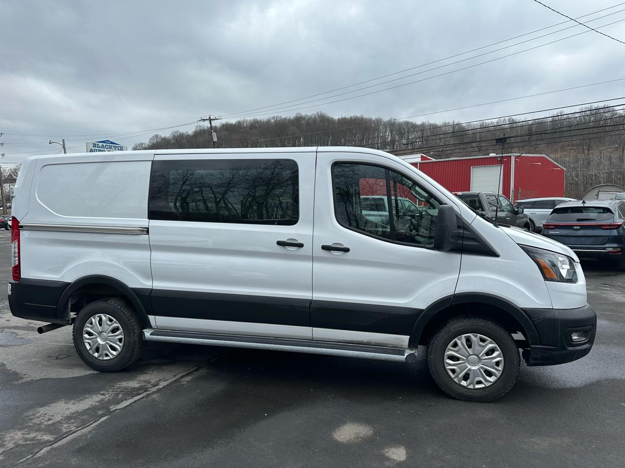 Ford Transit Cargo Van T-250 130" Low Rf 9070 GVWR RWD 2024