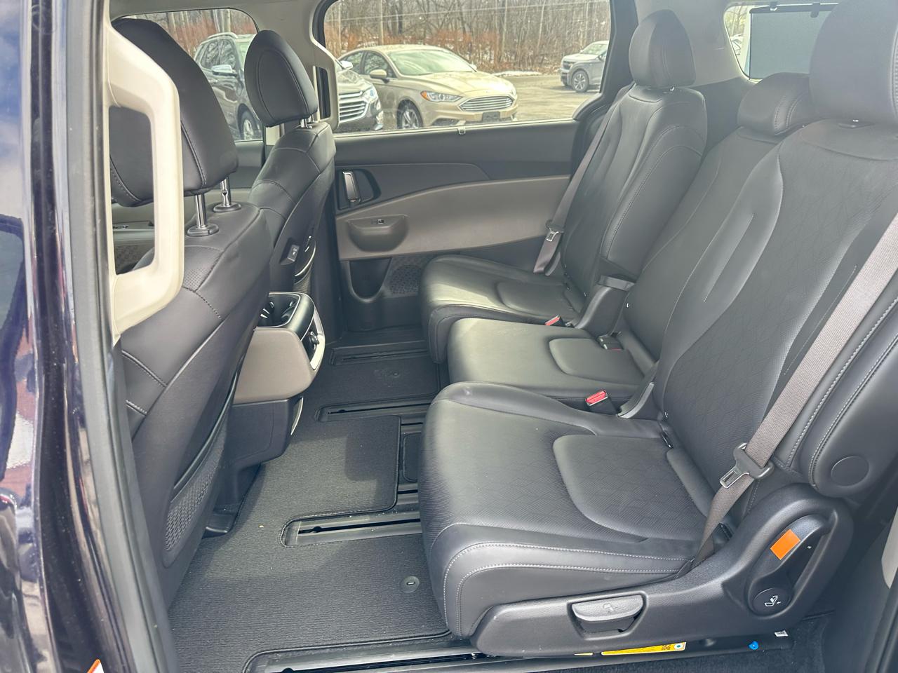 Kia Carnival Hybrid EX FWD 2025