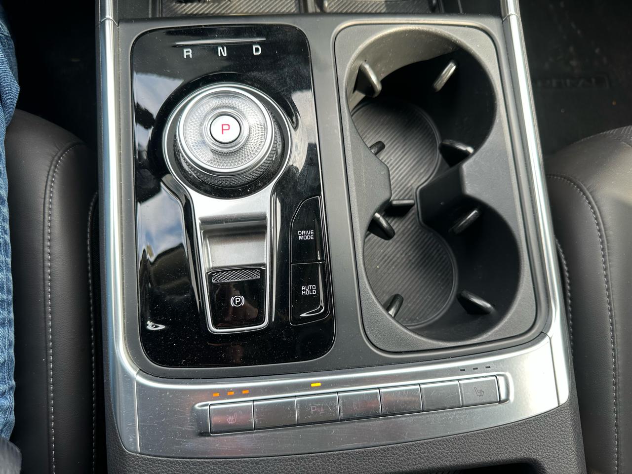 Kia Carnival Hybrid EX FWD 2025