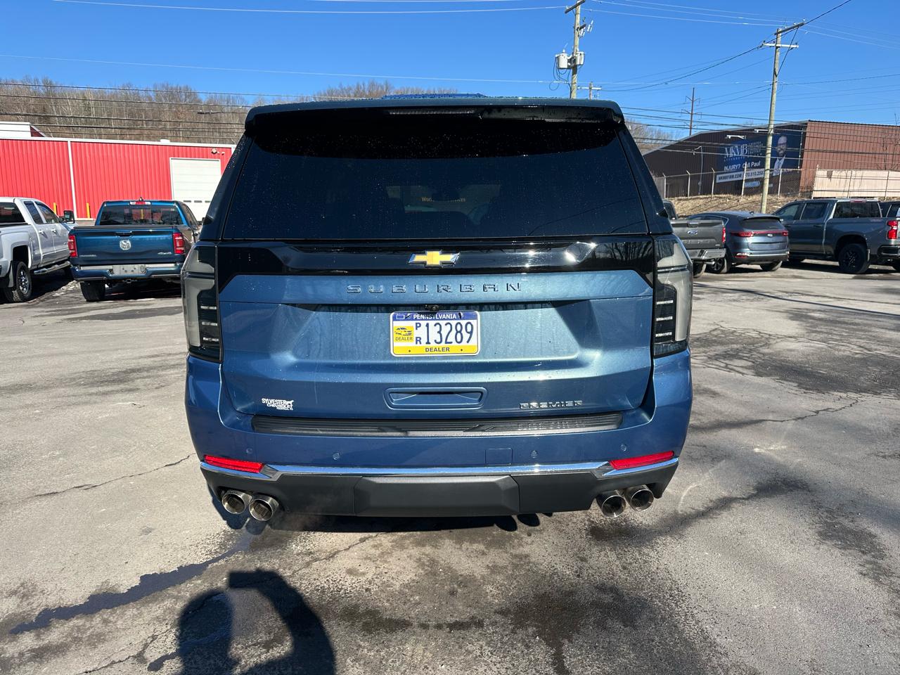 Chevrolet Suburban 4WD 4dr Premier 2025