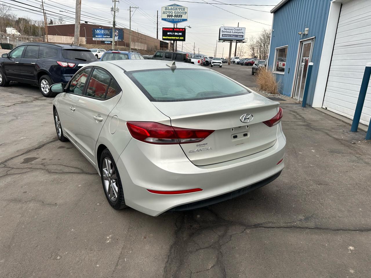 Hyundai Elantra Value Edition 2.0L Auto (Ulsan) 2017