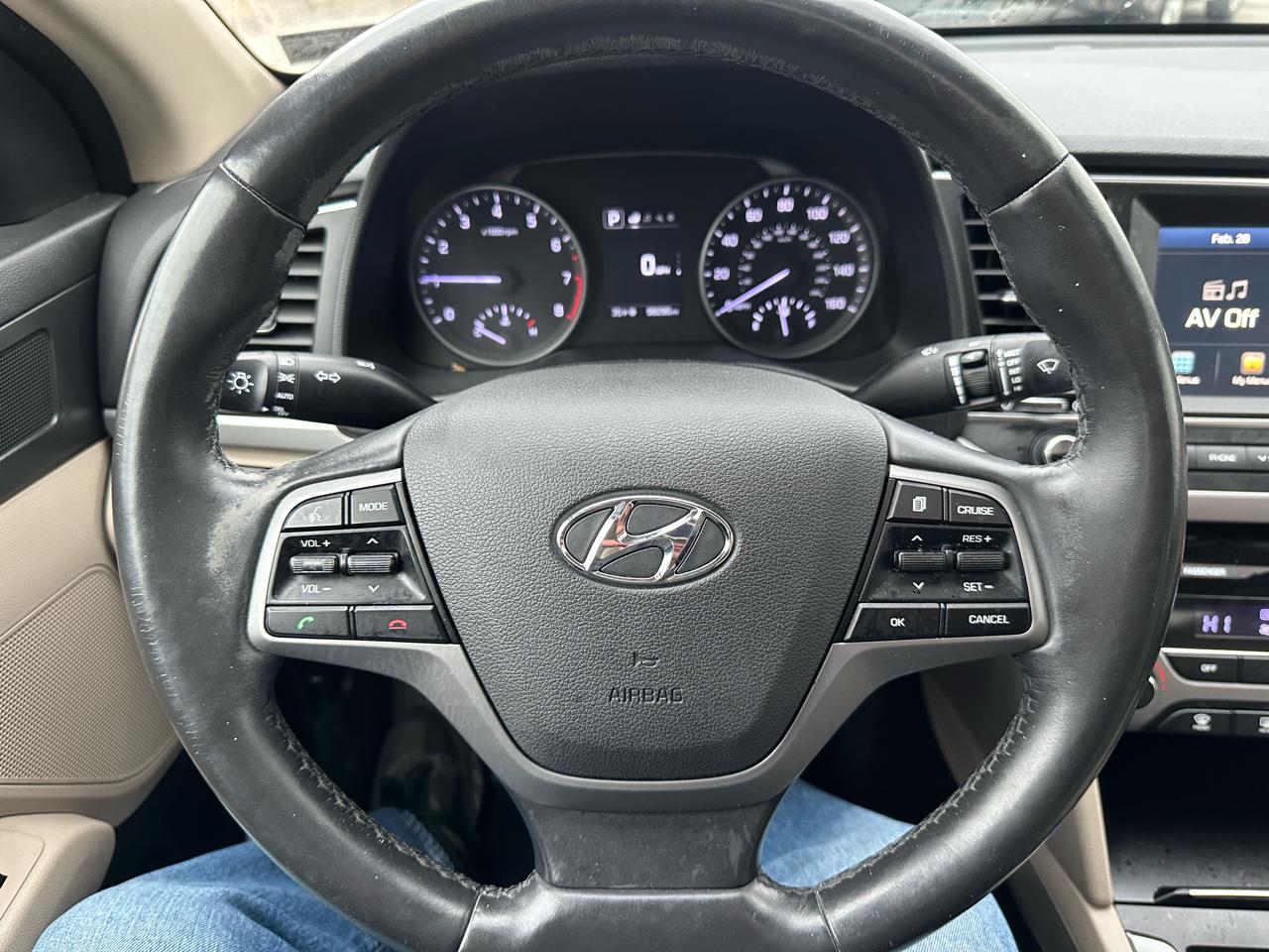Hyundai Elantra Value Edition 2.0L Auto (Ulsan) 2017