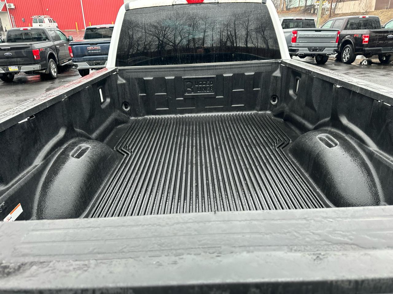 Ford Super Duty F-250 SRW XLT 4WD Crew Cab 8' Box 2021