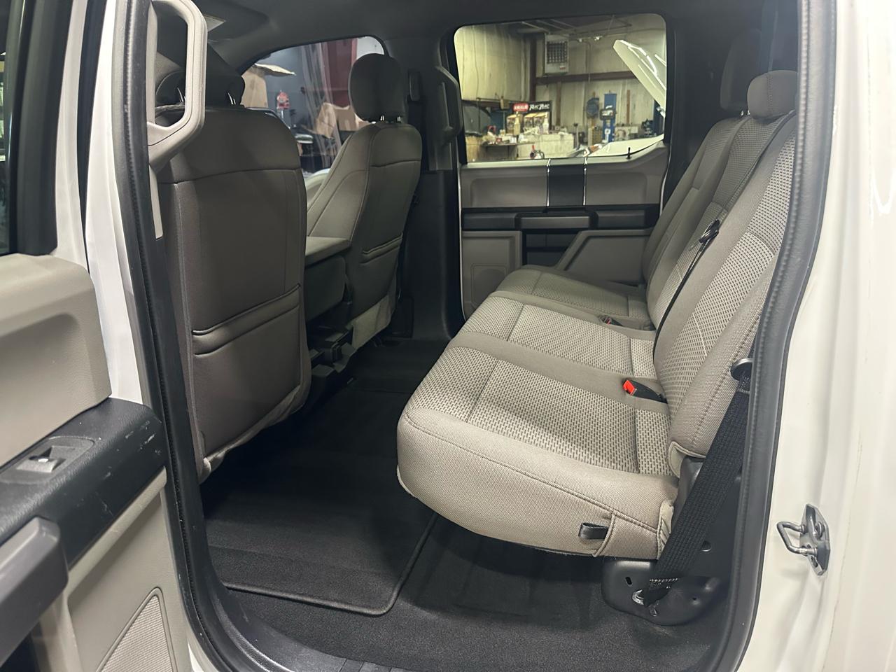 Ford Super Duty F-250 SRW XLT 4WD Crew Cab 8' Box 2021