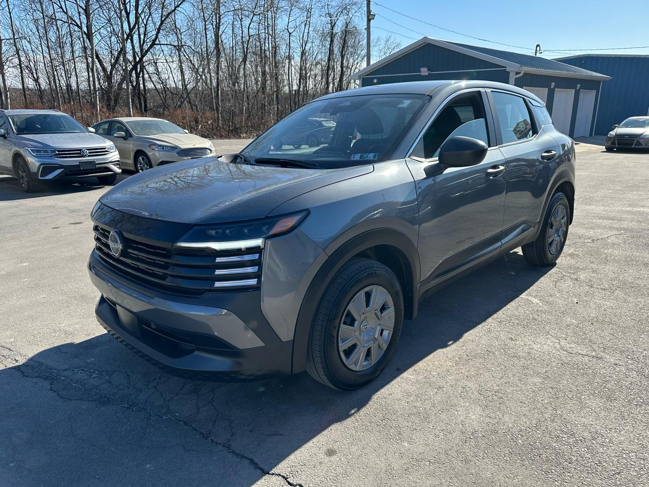 2025 Nissan Kicks S AWD