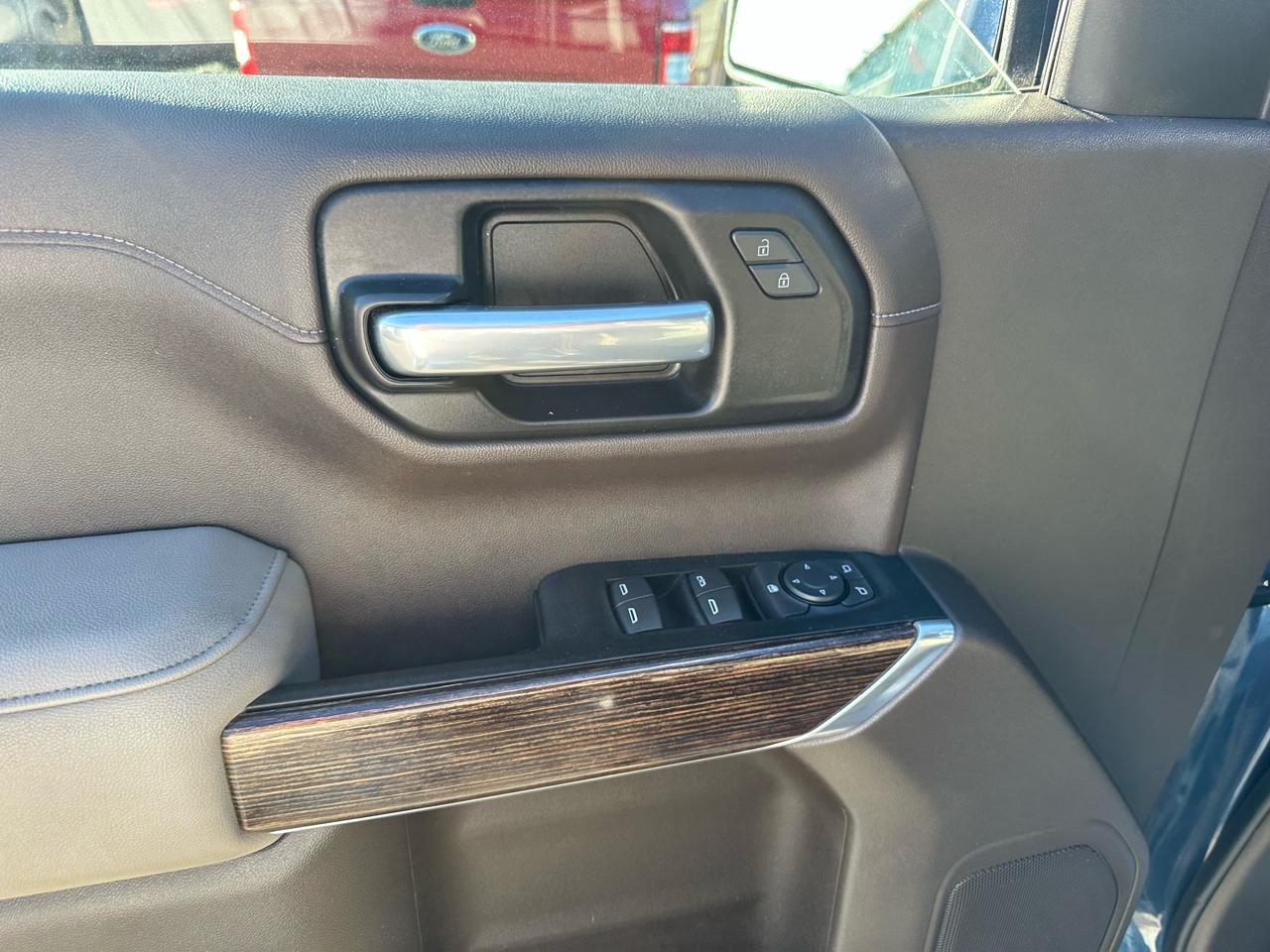 GMC Sierra 1500 4WD Crew Cab 147" SLE 2021