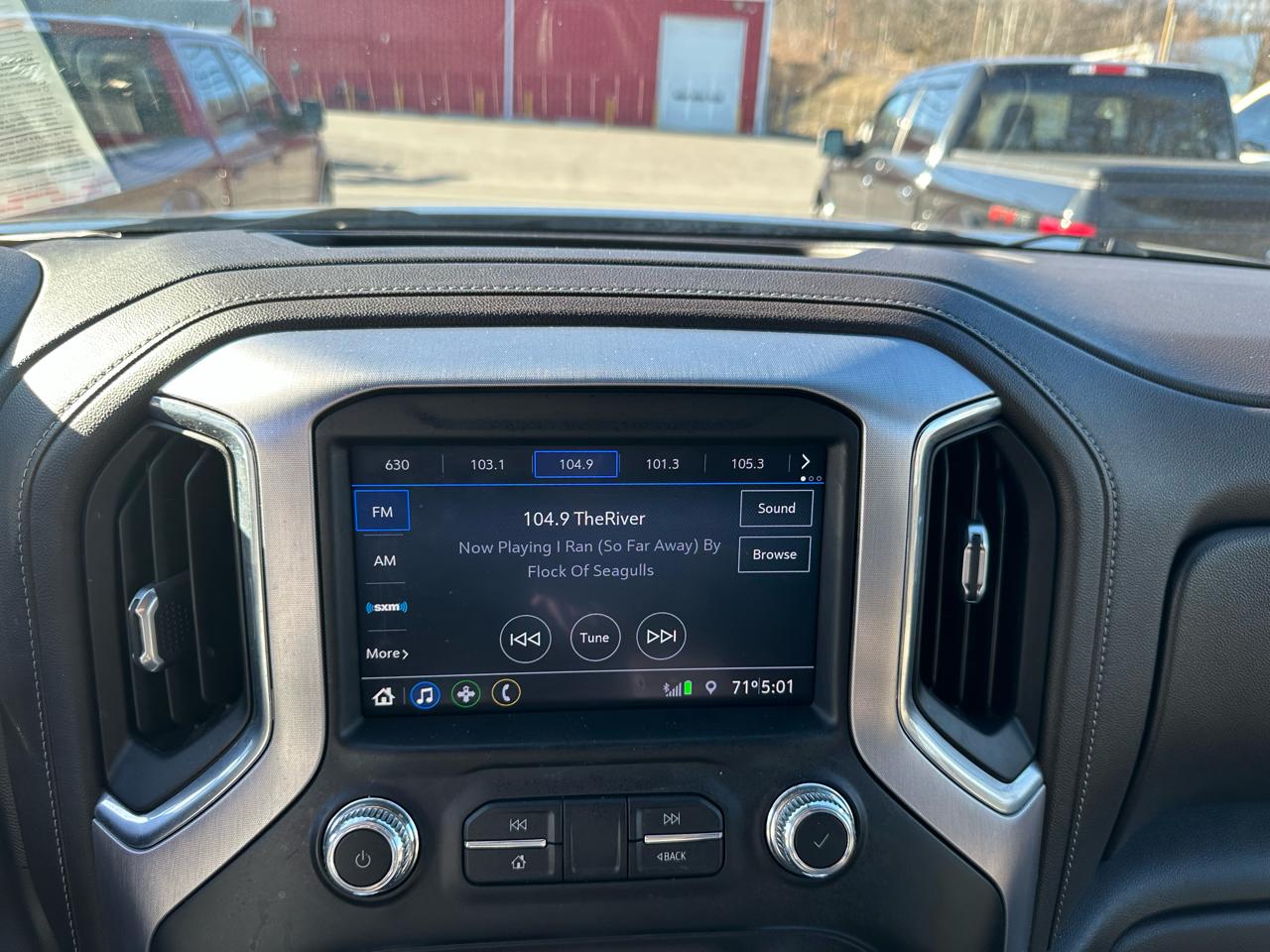 GMC Sierra 1500 4WD Crew Cab 147" SLE 2021