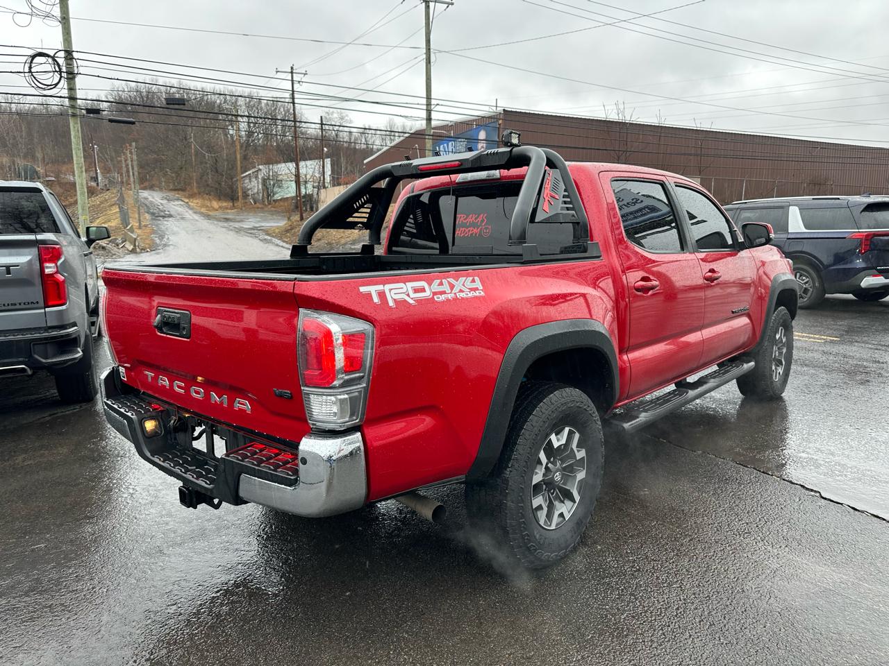 Toyota Tacoma 4WD TRD Off Road Double Cab 5' Bed V6 MT (Natl) 2023
