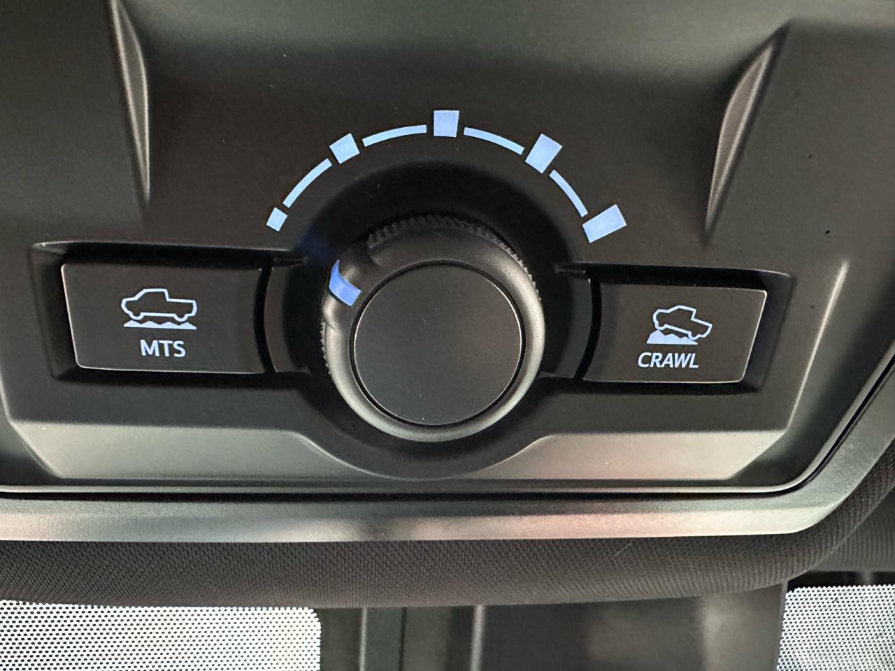 Toyota Tacoma 4WD TRD Off Road Double Cab 5' Bed V6 MT (Natl) 2023