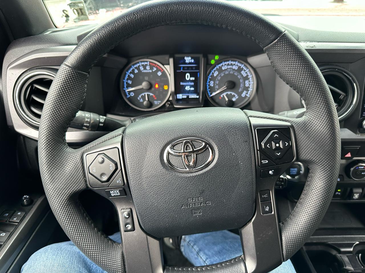 Toyota Tacoma 4WD TRD Off Road Double Cab 5' Bed V6 MT (Natl) 2023