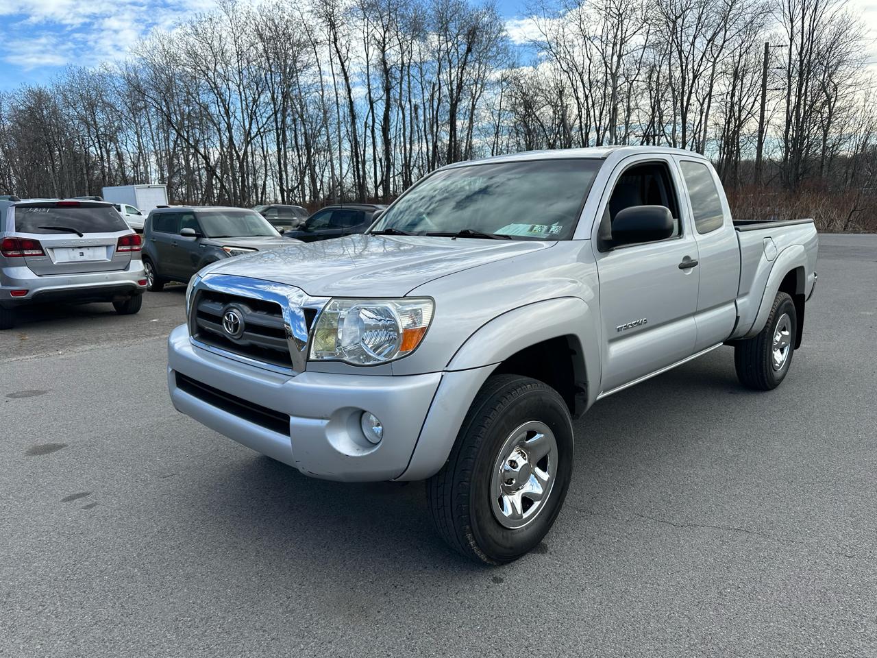Toyota Tacoma 4WD Access V6 MT (Natl) 2010
