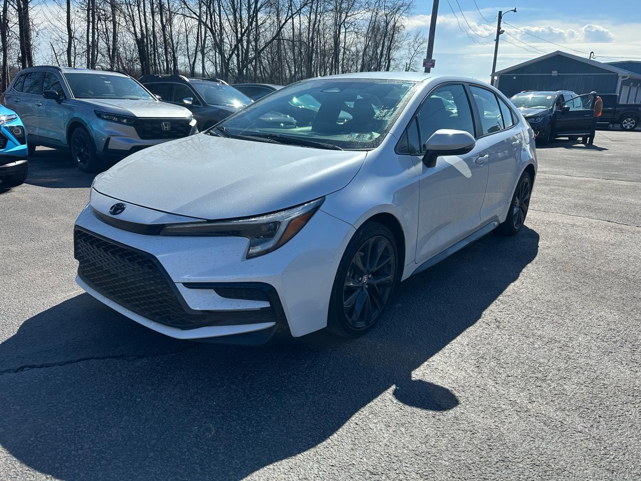 Toyota Corolla SE CVT (Natl) 2023