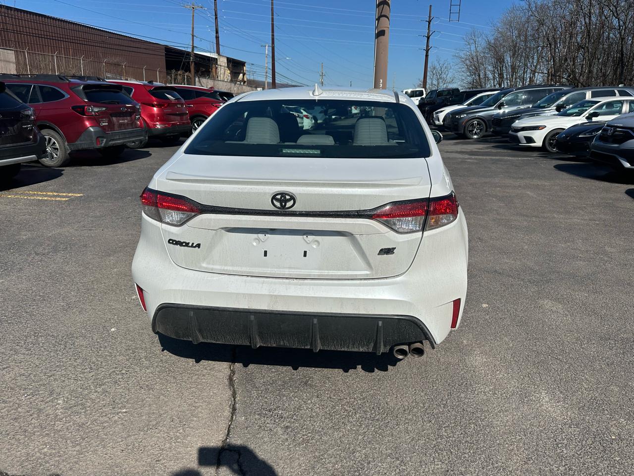 Toyota Corolla SE CVT (Natl) 2023