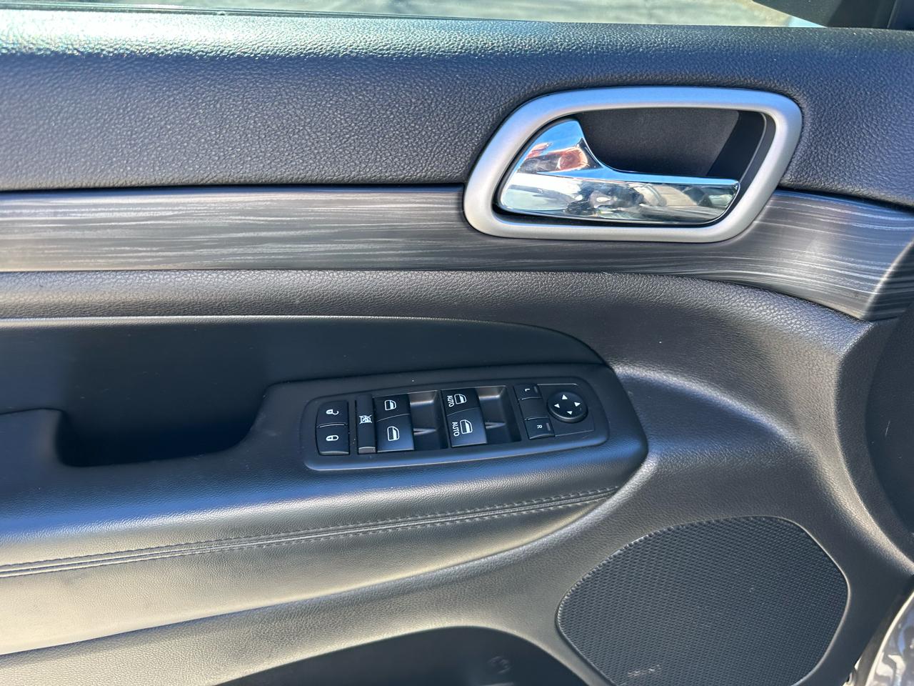 Jeep Grand Cherokee Altitude 4x4 2019