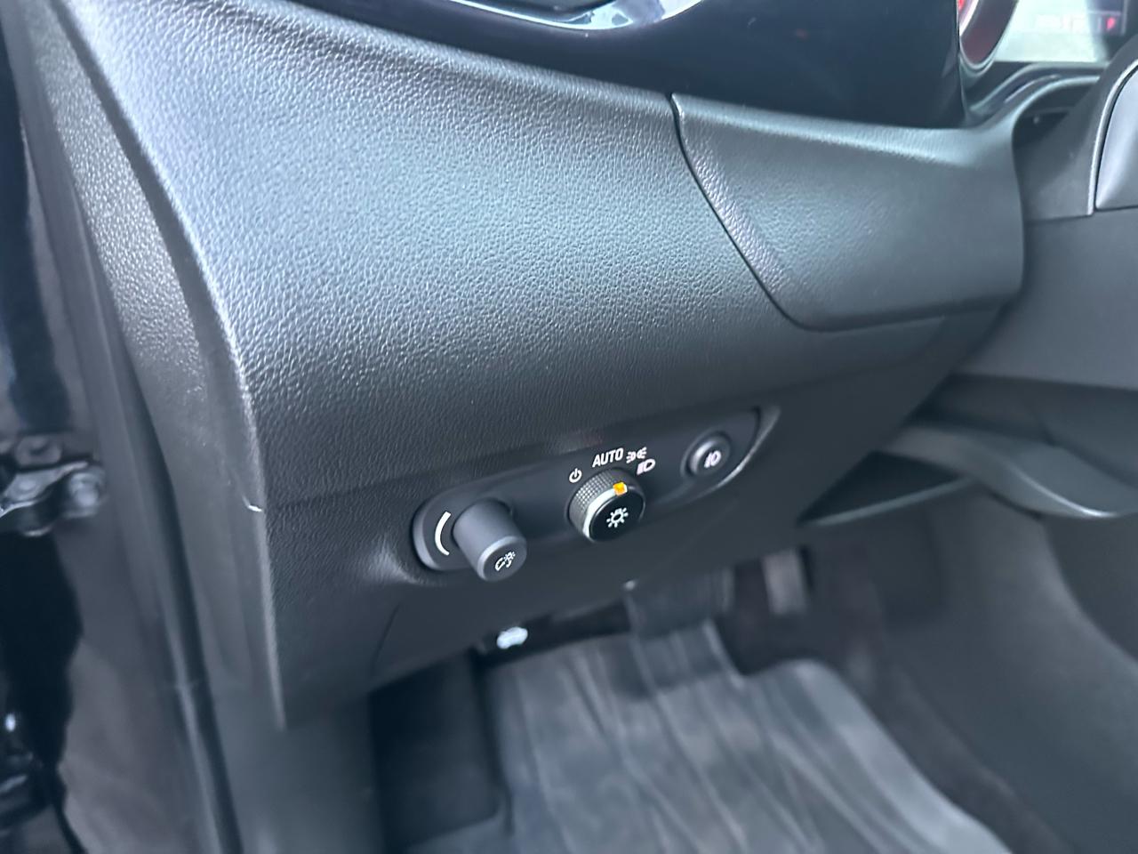 Buick Encore GX AWD 4dr Essence 2023