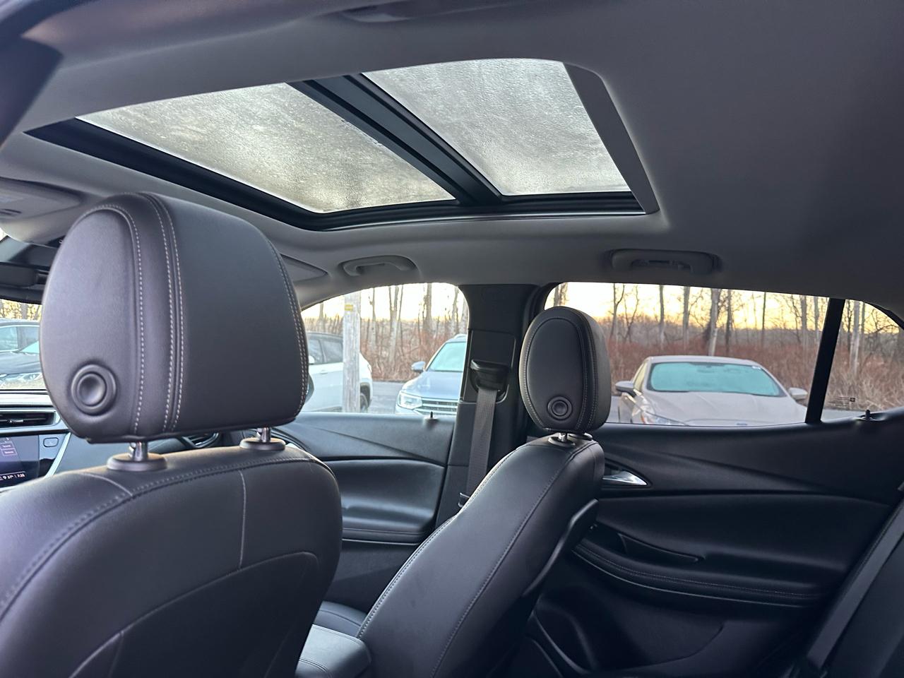 Buick Encore GX AWD 4dr Essence 2023