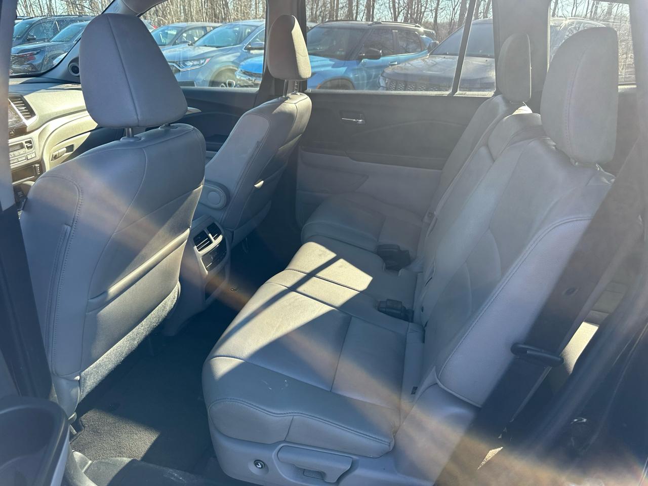 Honda Pilot AWD 4dr EX-L w/Honda Sensing 2016