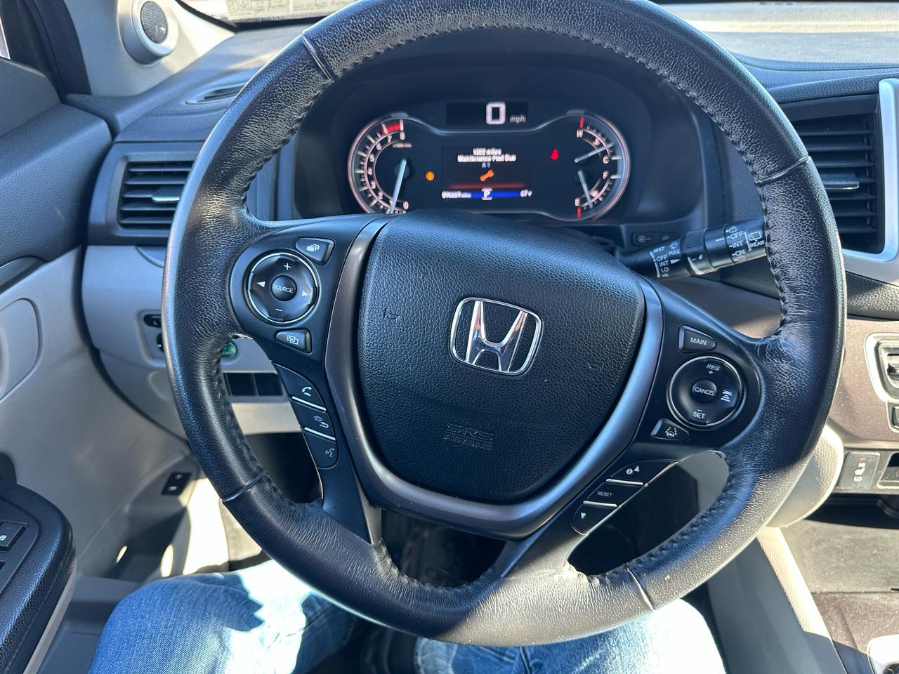 Honda Pilot AWD 4dr EX-L w/Honda Sensing 2016