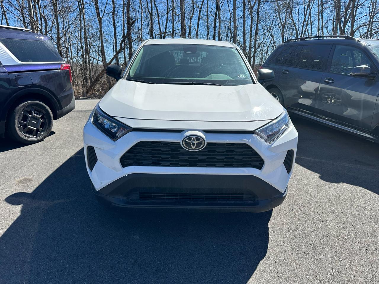 Toyota RAV4 LE AWD (Natl) 2022
