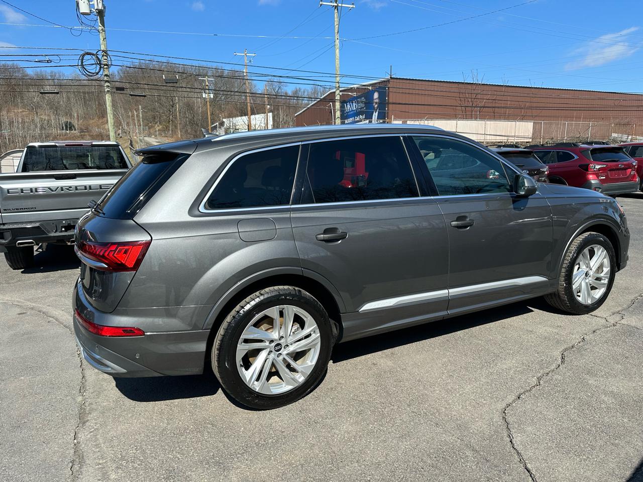 Audi Q7 Premium Plus 45 TFSI quattro 2021