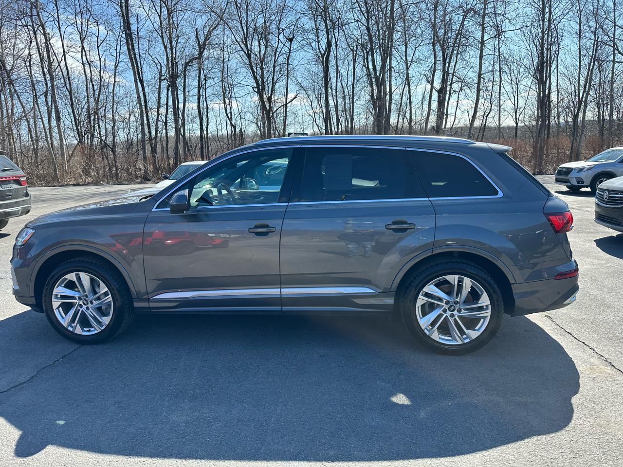 Audi Q7 Premium Plus 45 TFSI quattro 2021