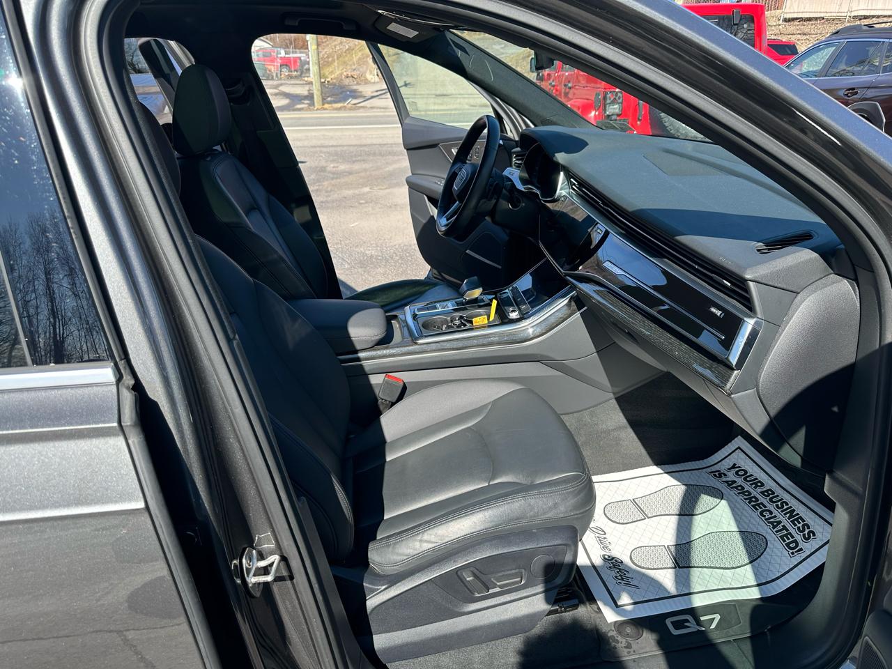 Audi Q7 Premium Plus 45 TFSI quattro 2021