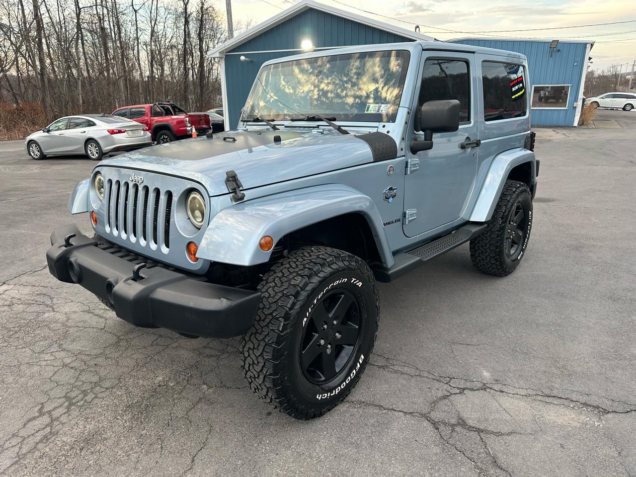 Jeep Wrangler 4WD 2dr Arctic *Ltd Avail* 2012