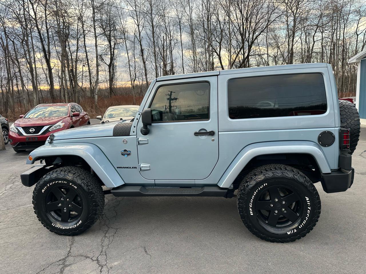 Jeep Wrangler 4WD 2dr Arctic *Ltd Avail* 2012